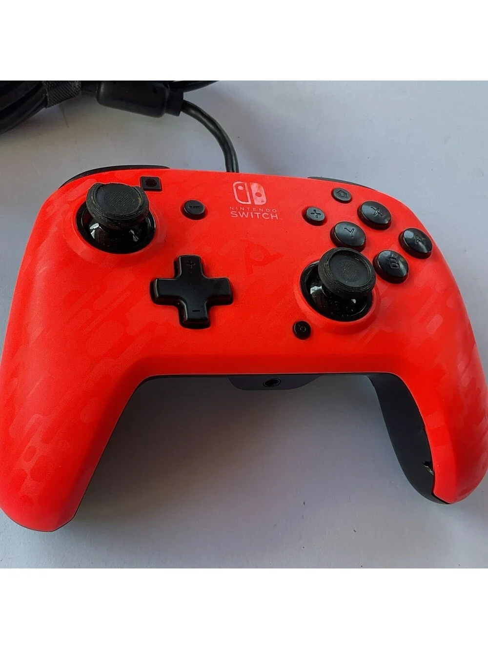 PDP Gaming Faceoff Deluxe Wired Switch Pro Controller Red Camo Nintendo Switch